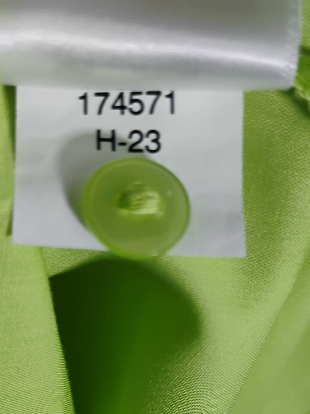 Foxcroft Short-Sleeve Button-Down Shirt in Lime Green Sz 14 - Picture 5 of 5